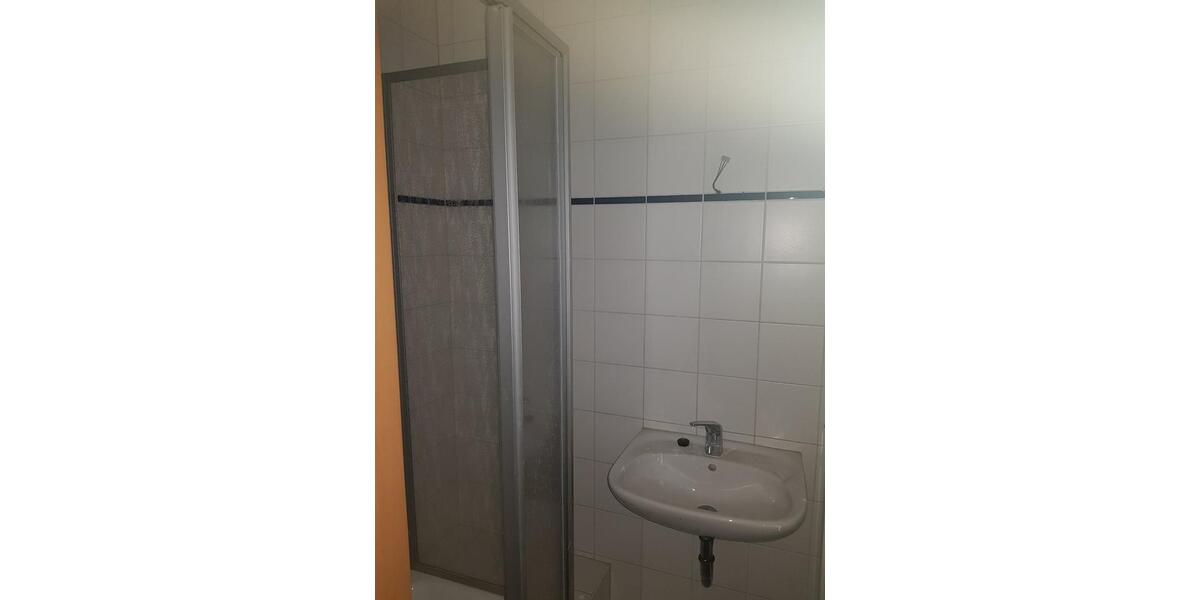 Erdgeschoßwohnung Plauen - 1 Zimmer, 30 m&sup2;, 27.000&euro; | Angebot:23283870