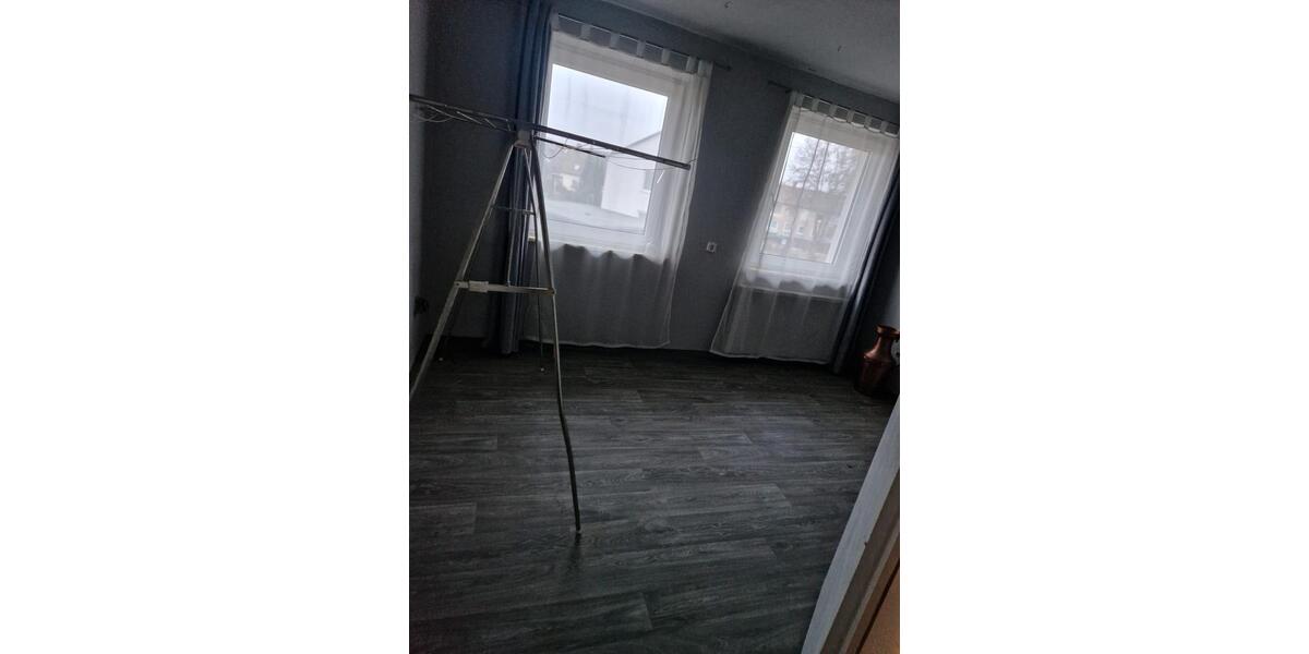 Doppelhaushälfte Oberkotzau - 5 Zimmer, 110 m&sup2;, 139.000&euro; | Angebot:26126655