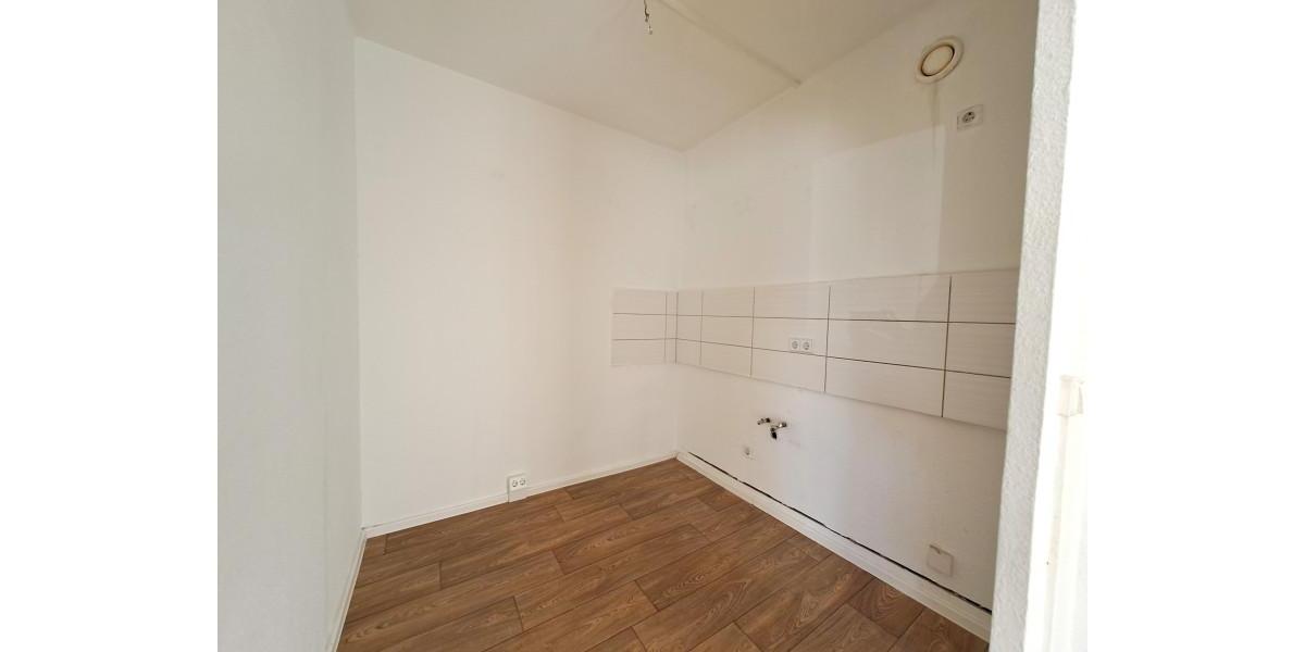 Erdgeschoßwohnung Plauen Alt Chrieschwitz - 3 Zimmer, 69 m&sup2;, 347&euro; | Angebot:24660888