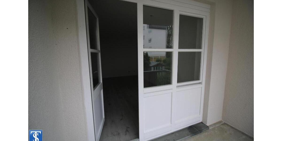 Etagenwohnung Plauen Alt Chrieschwitz - 1 Zimmer, 34 m&sup2;, 200&euro; | Angebot:23602094