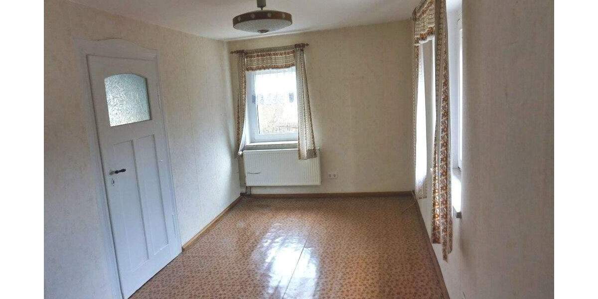 Einfamilienhaus Markneukirchen Landwüst - 6 Zimmer, 115 m&sup2;, 85.000&euro; | Angebot:25686130