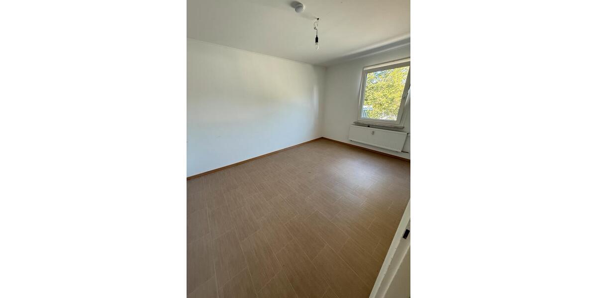 Etagenwohnung Hof Altstadt - 4 Zimmer, 100 m&sup2;, 800&euro; | Angebot:24361798