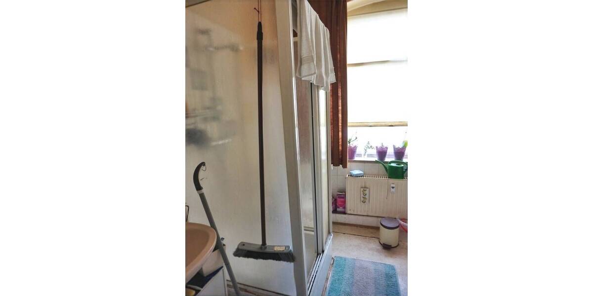 Mehrfamilienhaus, Wohnhaus Oelsnitz - 6 Zimmer, 200 m&sup2;, 74.000&euro; | Angebot:25985881