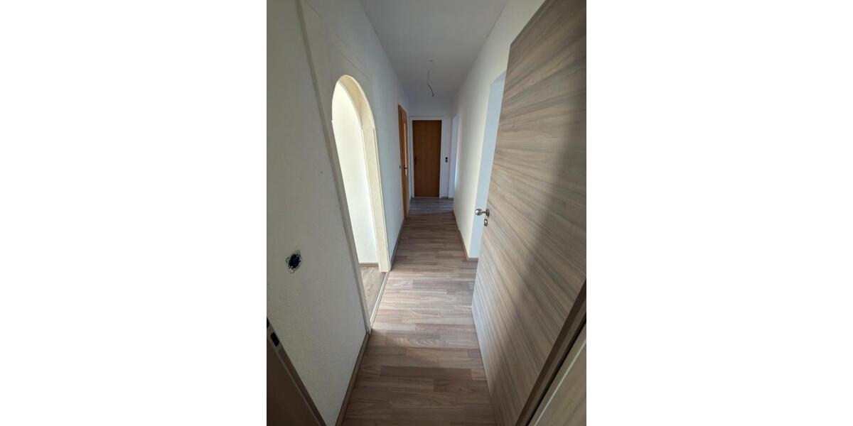 Etagenwohnung Markneukirchen - 3 Zimmer, 57 m&sup2;, 290&euro; | Angebot:26692592
