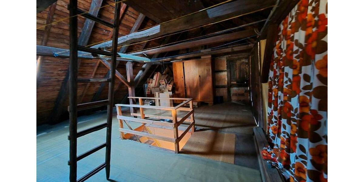 Einfamilienhaus Mohlsdorf-Teichwolframsdorf Teichwolframsdorf - 7 Zimmer, 180 m&sup2;, 81.000&euro; | Angebot:26039274