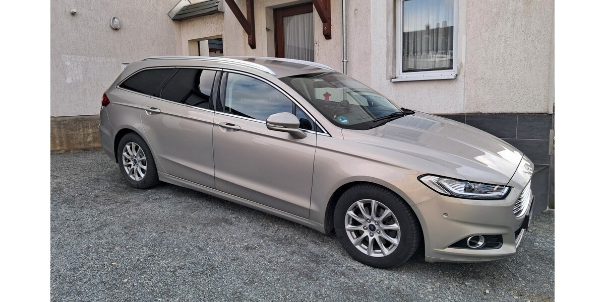 Ford Mondeo 102.000 km 12.500 &euro; Greiz 07973