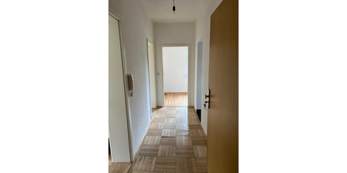 Etagenwohnung Muldenhammer - 5 Zimmer, 123 m&sup2;, 590&euro; | Angebot:25571380