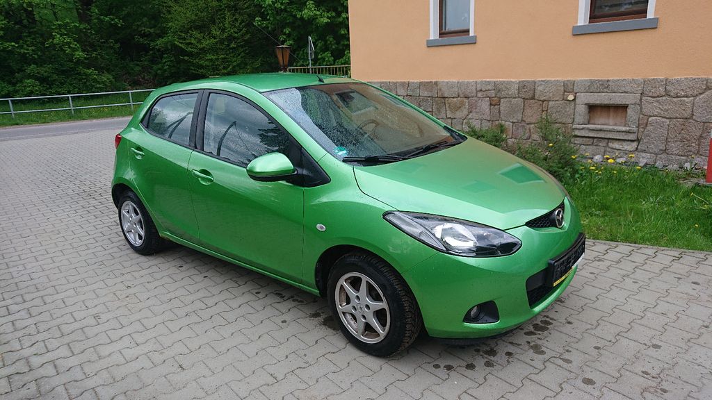Mazda 2 199.822 km 1.300 &euro; Crinitzberg 08147
