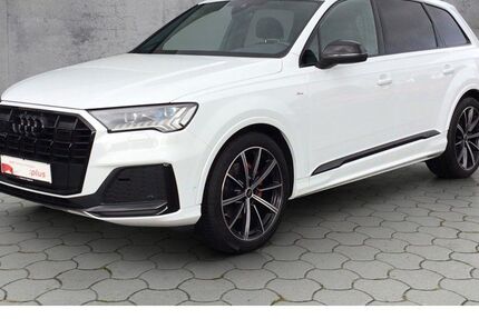 Audi Q7 80.000 km 53.980 &euro; Plauen 08527