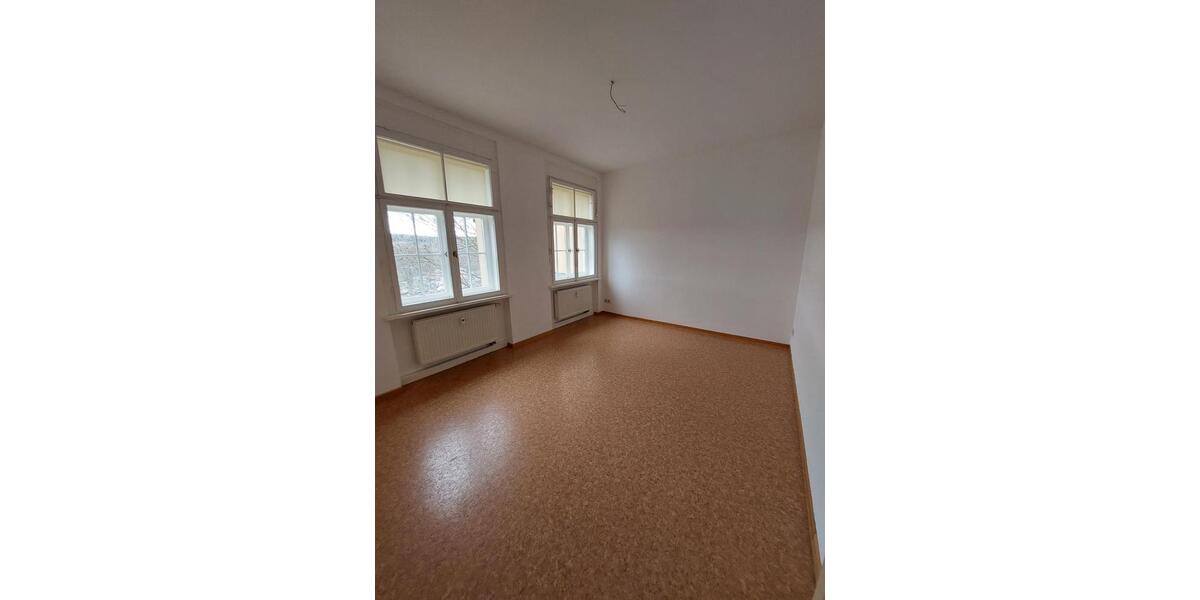 Etagenwohnung Greiz - 2 Zimmer, 54 m&sup2;, 273&euro; | Angebot:25864286