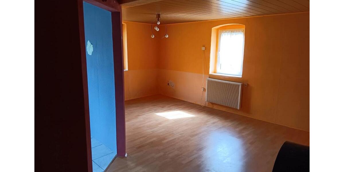 Bauernhaus, Landhaus Berga/Elster Elster - 6 Zimmer, 174 m&sup2;, 65.000&euro; | Angebot:26035253