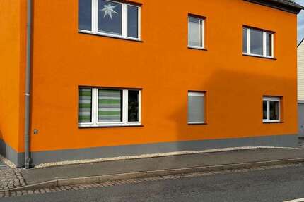 Haus Fraureuth - 9 Zimmer, 199 m&sup2;, 290.000&euro; | Angebot:26017079