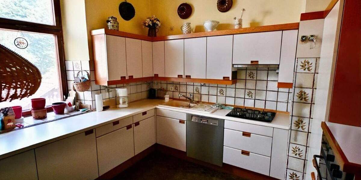 Mehrfamilienhaus, Wohnhaus Hof Innenstadt - 1 Zimmer, 298 m&sup2;, 450.000&euro; | Angebot:25775911