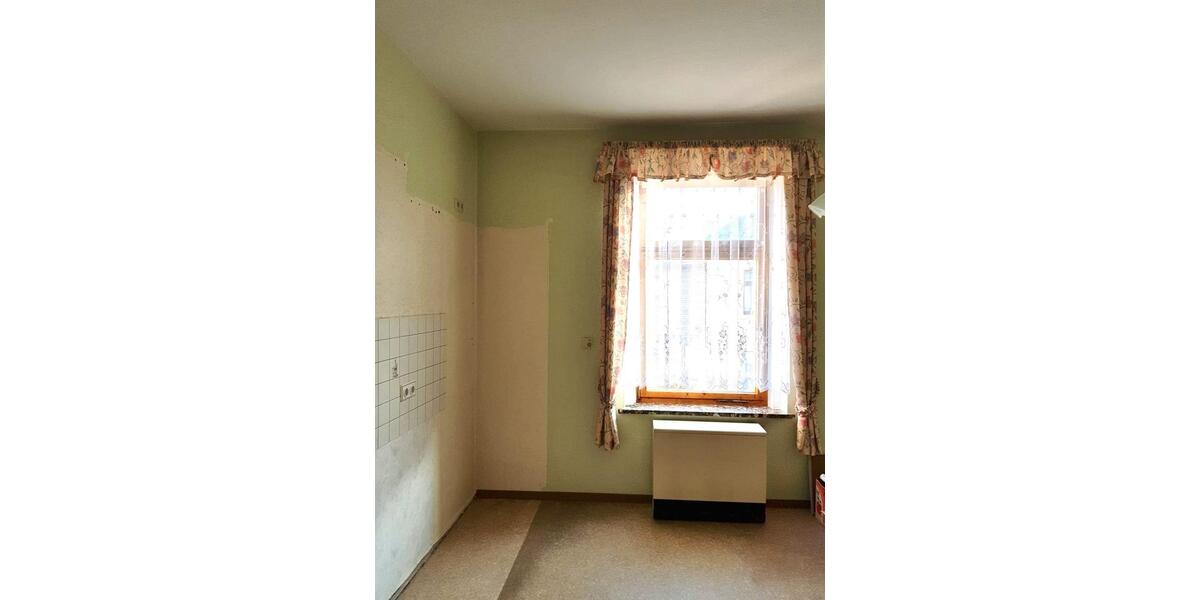 Reihenhaus Pausa-Mühltroff Mühltroff - 7 Zimmer, 112 m&sup2;, 49.000&euro; | Angebot:20022752