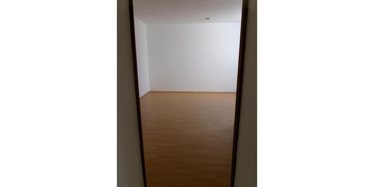 Gewerbeobjekt Ellefeld - 2 Zimmer, 110 m&sup2;, 350&euro; | Angebot:20443717