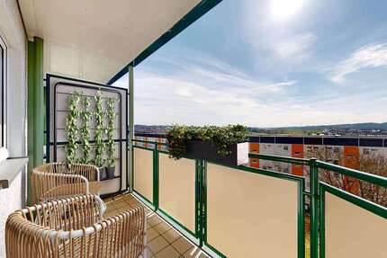 Wohnung Reichenbach Obermylau - 3 Zimmer, 77 m&sup2;, 385&euro; | Angebot:14909382