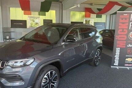 Jeep Compass 74.800 km 20.490 &euro; Rodewisch 08228