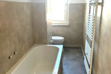 Wohnung Netzschkau - 2 Zimmer, 46 m&sup2;, 300&euro; | Angebot:25842853