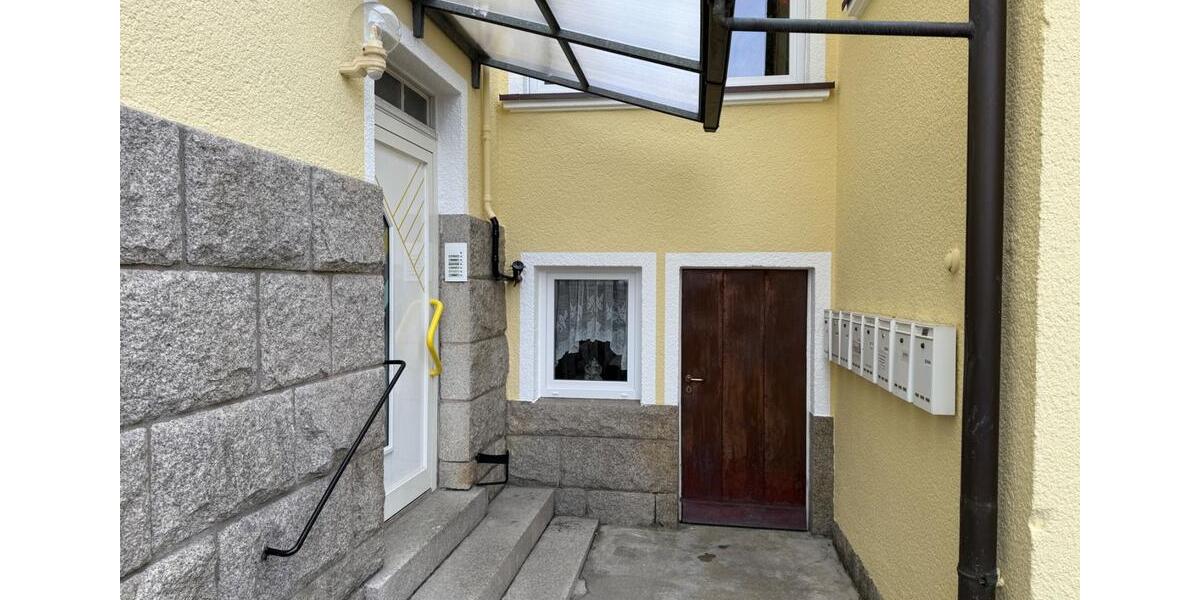 Mehrfamilienhaus, Wohnhaus Hof Altstadt - 22 Zimmer, 571 m&sup2;, 649.000&euro; | Angebot:25990131