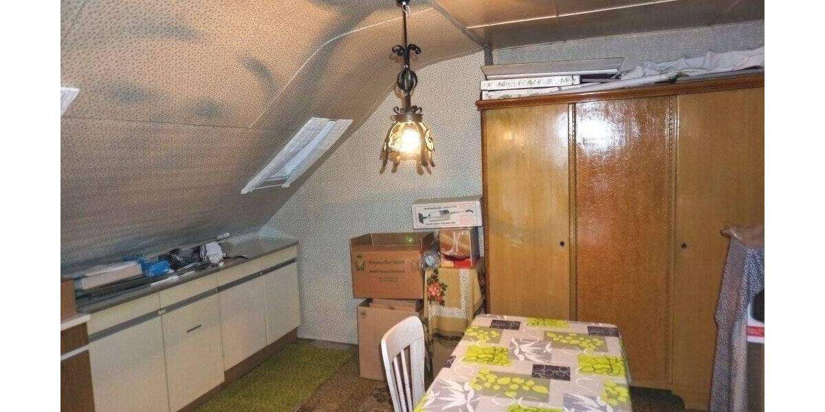 Einfamilienhaus Klingenthal Zwota - 8 Zimmer, 175 m&sup2;, 90.000&euro; | Angebot:25662072