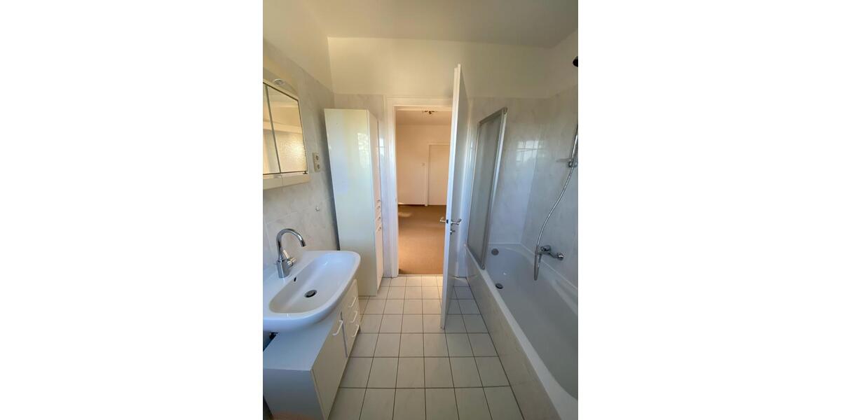 Einfamilienhaus Hof Christiansreuth - 9 Zimmer, 200 m&sup2;, 1.500&euro; | Angebot:26634673