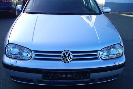 VW Golf 155.000 km 2.400 &euro; Plauen 08523
