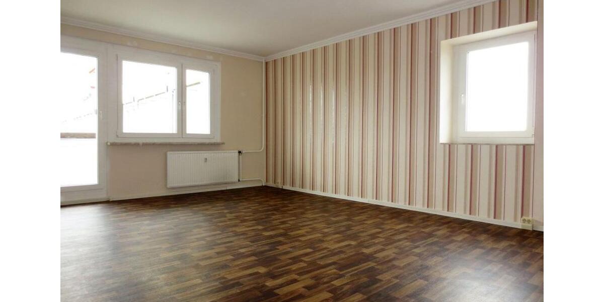 Etagenwohnung Plauen Altstadt - 3 Zimmer, 68 m&sup2;, 332&euro; | Angebot:25307855