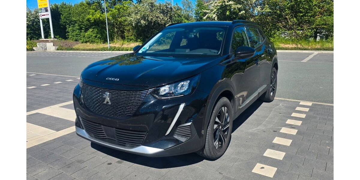 Peugeot 2008 96.500 km 11.900 &euro; Hof 95028