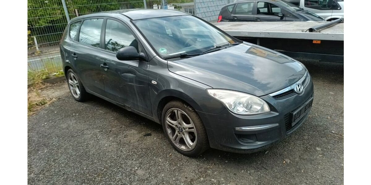 Hyundai i30 230.000 km 900 &euro; Reichenbach im Vogtland 08468