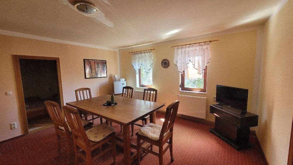 Mehrfamilienhaus, Wohnhaus Klingenthal Sachsenberg - 9 Zimmer, 230 m&sup2;, 159.000&euro; | Angebot:25662125