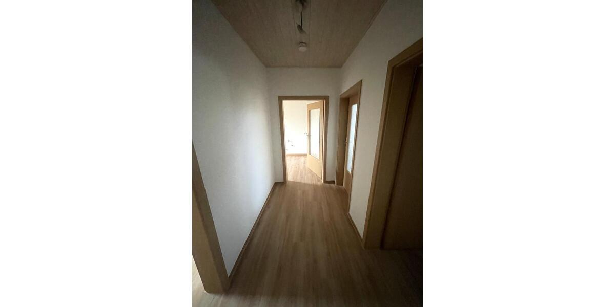 Etagenwohnung Falkenstein/Vogtland Vogtland - 2 Zimmer, 57 m&sup2;, 280&euro; | Angebot:25103371