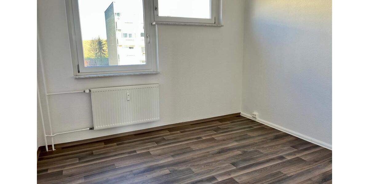 Etagenwohnung Oelsnitz (Vogtland) - 3 Zimmer, 57 m&sup2;, 311&euro; | Angebot:24591482