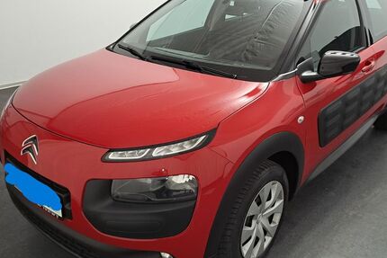 Citroen C4 Cactus 102.000 km 8.000 &euro; Hof 95030