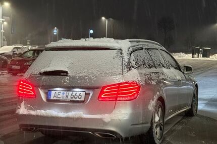 Mercedes-Benz E 300 360.000 km 8.900 &euro; Plauen 08525