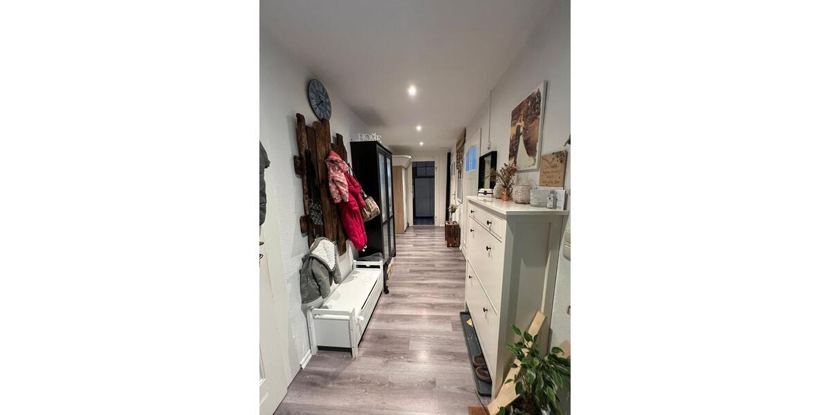 Etagenwohnung Falkenstein/Vogtland Vogtland - 3.5 Zimmer, 87 m&sup2;, 560&euro; | Angebot:25146871