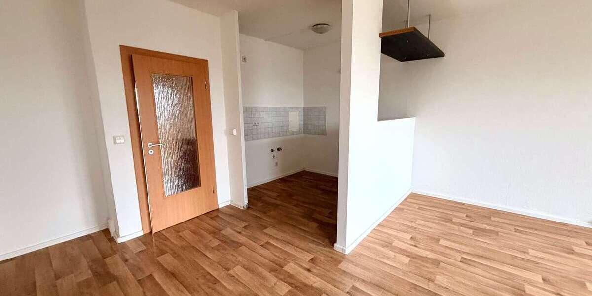 Etagenwohnung Plauen Alt Chrieschwitz - 3 Zimmer, 56 m&sup2;, 309&euro; | Angebot:25518859