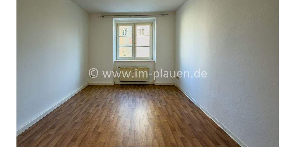 Etagenwohnung Plauen Haselbrunn - 2 Zimmer, 63 m&sup2;, 310&euro; | Angebot:25820510