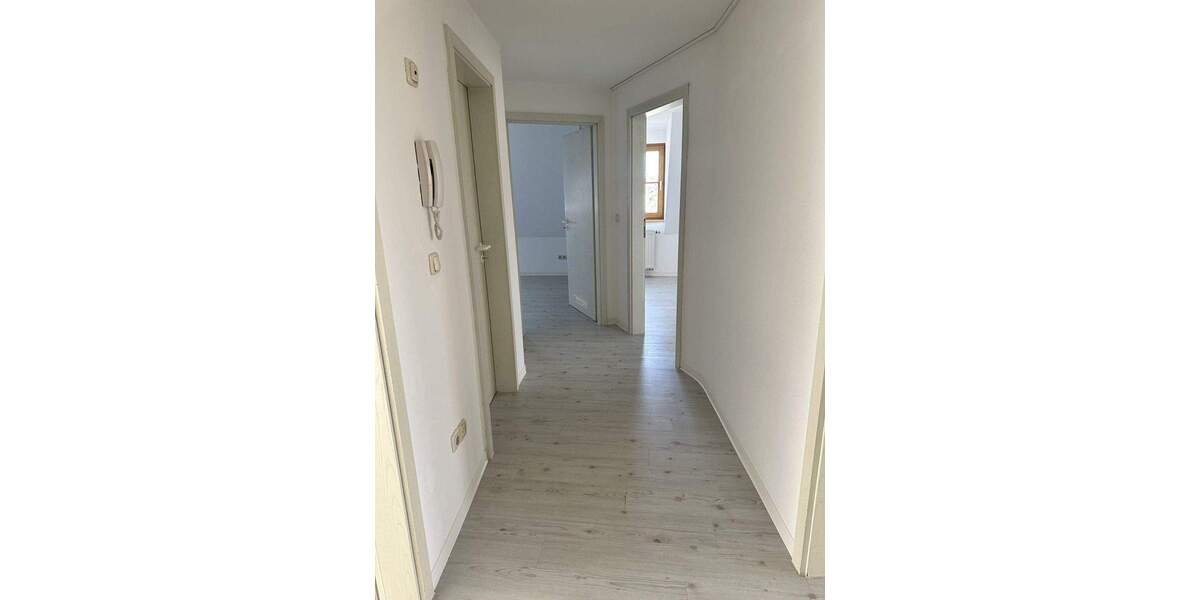 Etagenwohnung Auerbach/Vogtland Auerbach - 3 Zimmer, 101 m&sup2;, 84.000&euro; | Angebot:25837765