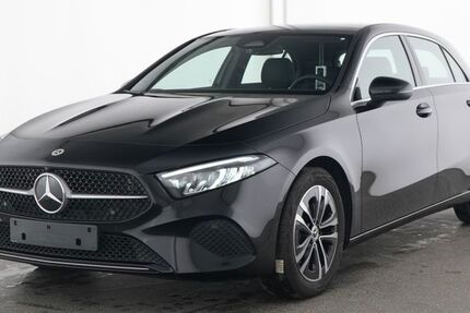 Mercedes-Benz A 180 31.779 km 27.860 &euro; Hof 95030