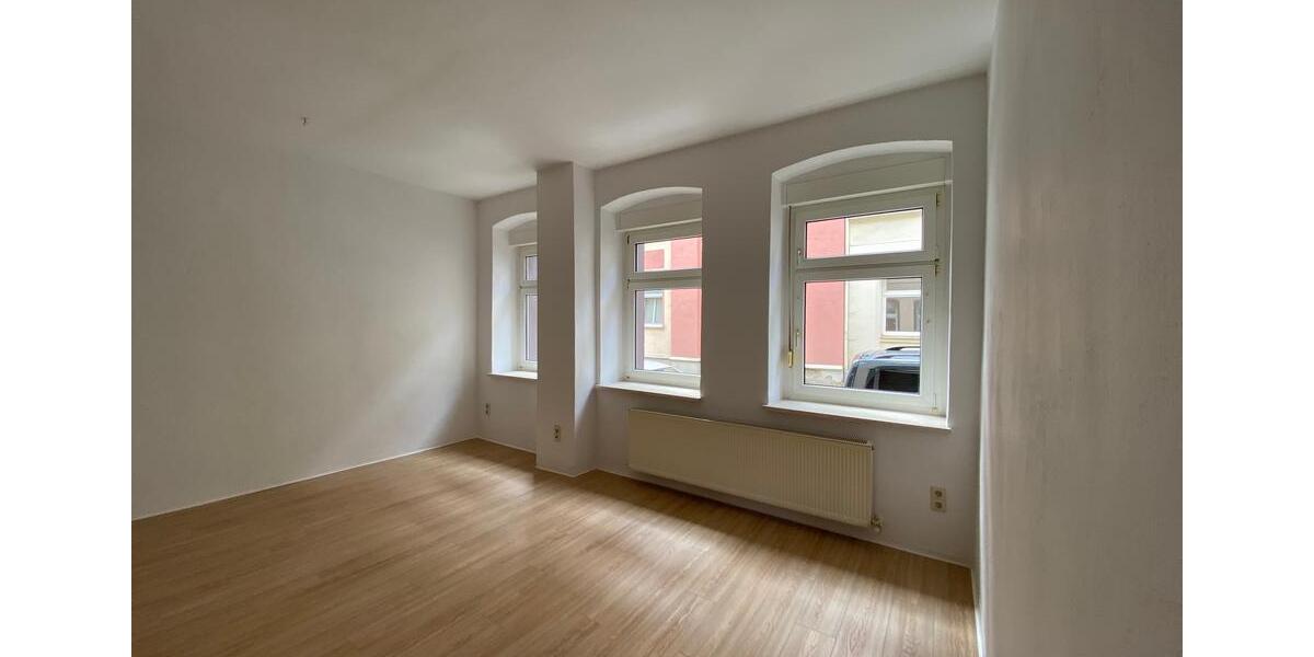 Etagenwohnung Greiz - 3 Zimmer, 86 m&sup2;, 430&euro; | Angebot:25550351