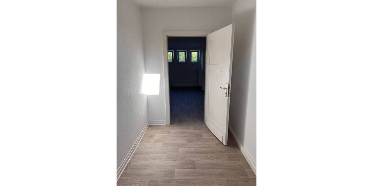 Etagenwohnung Plauen Reusa - 1 Zimmer, 235 m&sup2;, 125.000&euro; | Angebot:26723401
