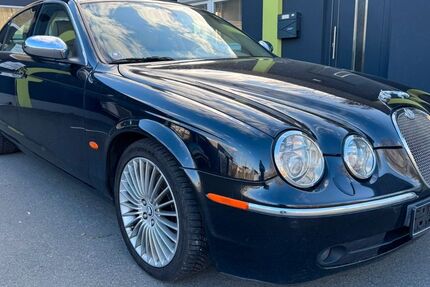 Jaguar S-Type 199.035 km 5.590 &euro; Hof 95028