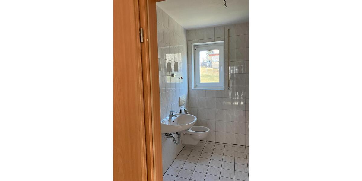 Etagenwohnung Greiz - 4 Zimmer, 90 m&sup2;, 156.000&euro; | Angebot:26123855