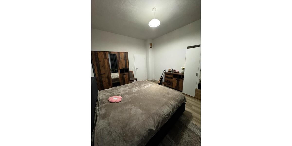 Etagenwohnung Plauen Altstadt - 4 Zimmer, 95 m&sup2;, 107.000&euro; | Angebot:26775973