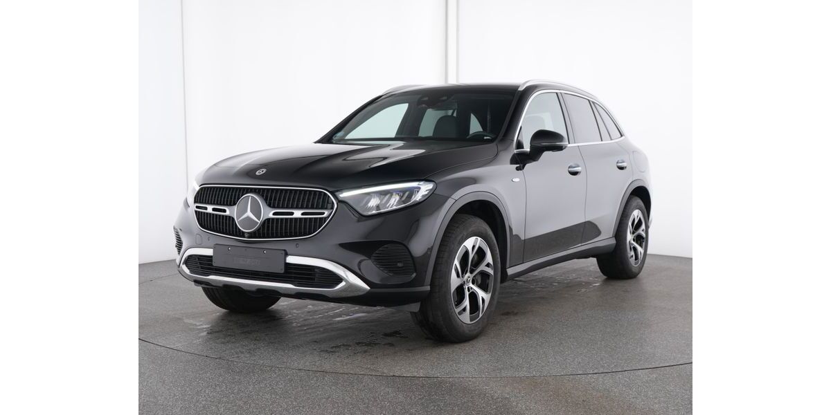 Mercedes-Benz GLC 300 16.987 km 58.470 &euro; Plauen 08527