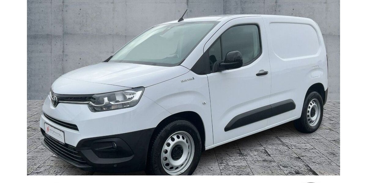 Toyota Proace City 1.350 km 25.990 &euro; Hof 95030