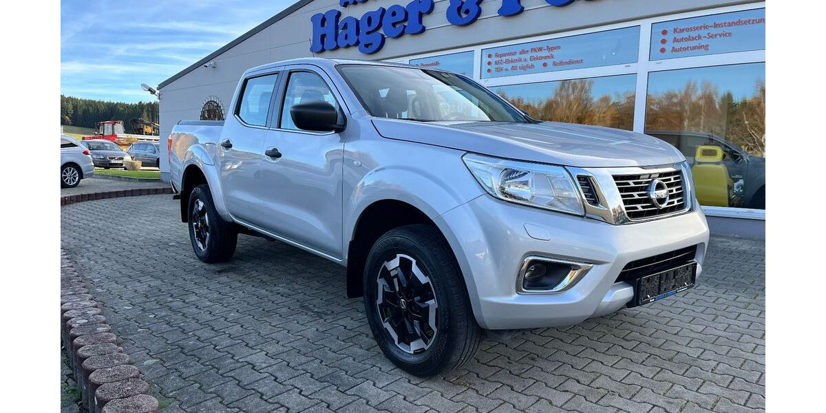 Nissan Navara 48.000 km 31.749 &euro; Trieb 08239