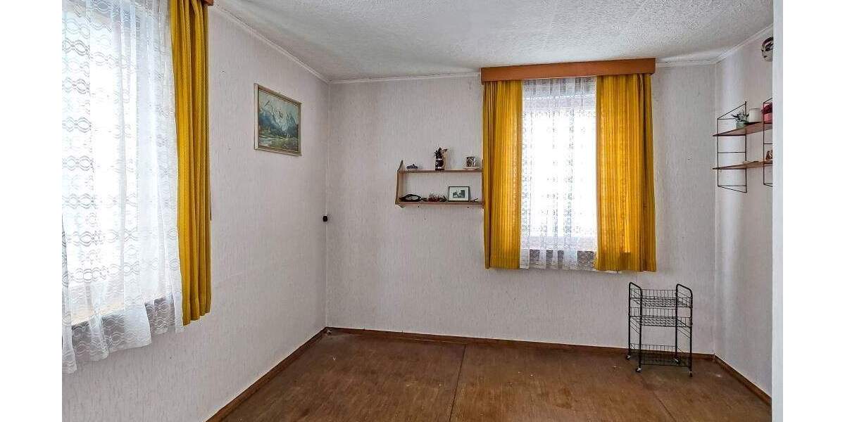 Mehrfamilienhaus, Wohnhaus Gefell Dobareuth - 6 Zimmer, 125 m&sup2;, 44.900&euro; | Angebot:25850397