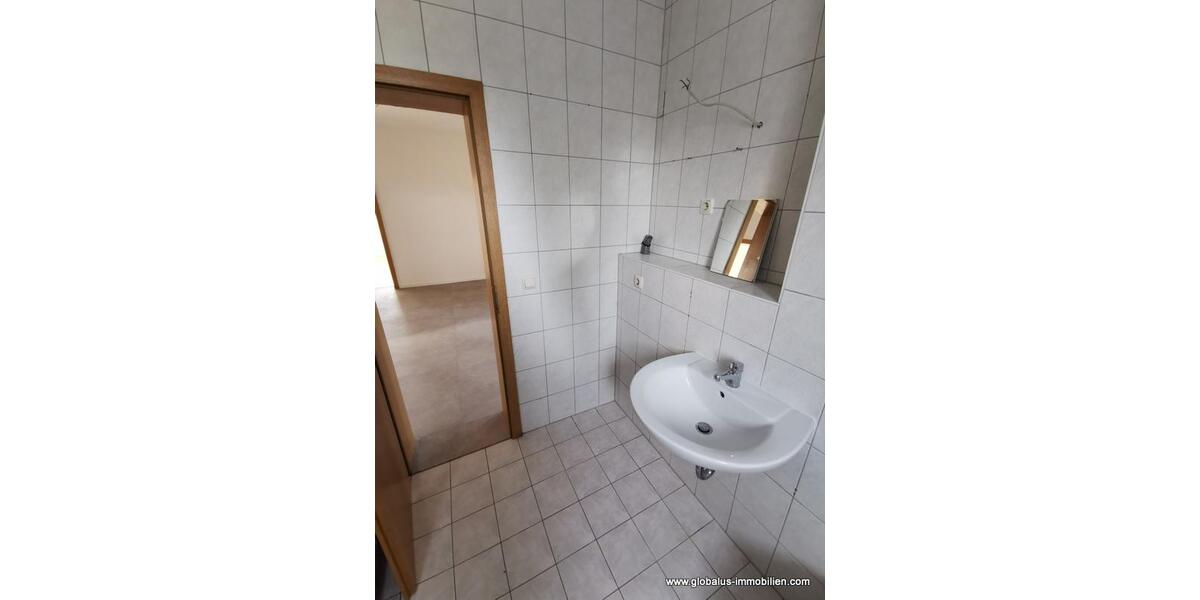 Etagenwohnung Plauen Altstadt - 4 Zimmer, 115 m&sup2;, 547&euro; | Angebot:25865206