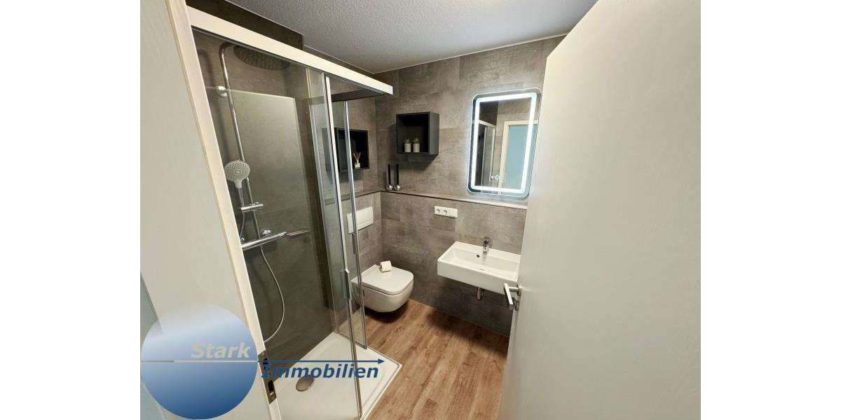 Etagenwohnung Plauen Hammertorvorstadt - 2 Zimmer, 42 m&sup2;, 380&euro; | Angebot:25473068